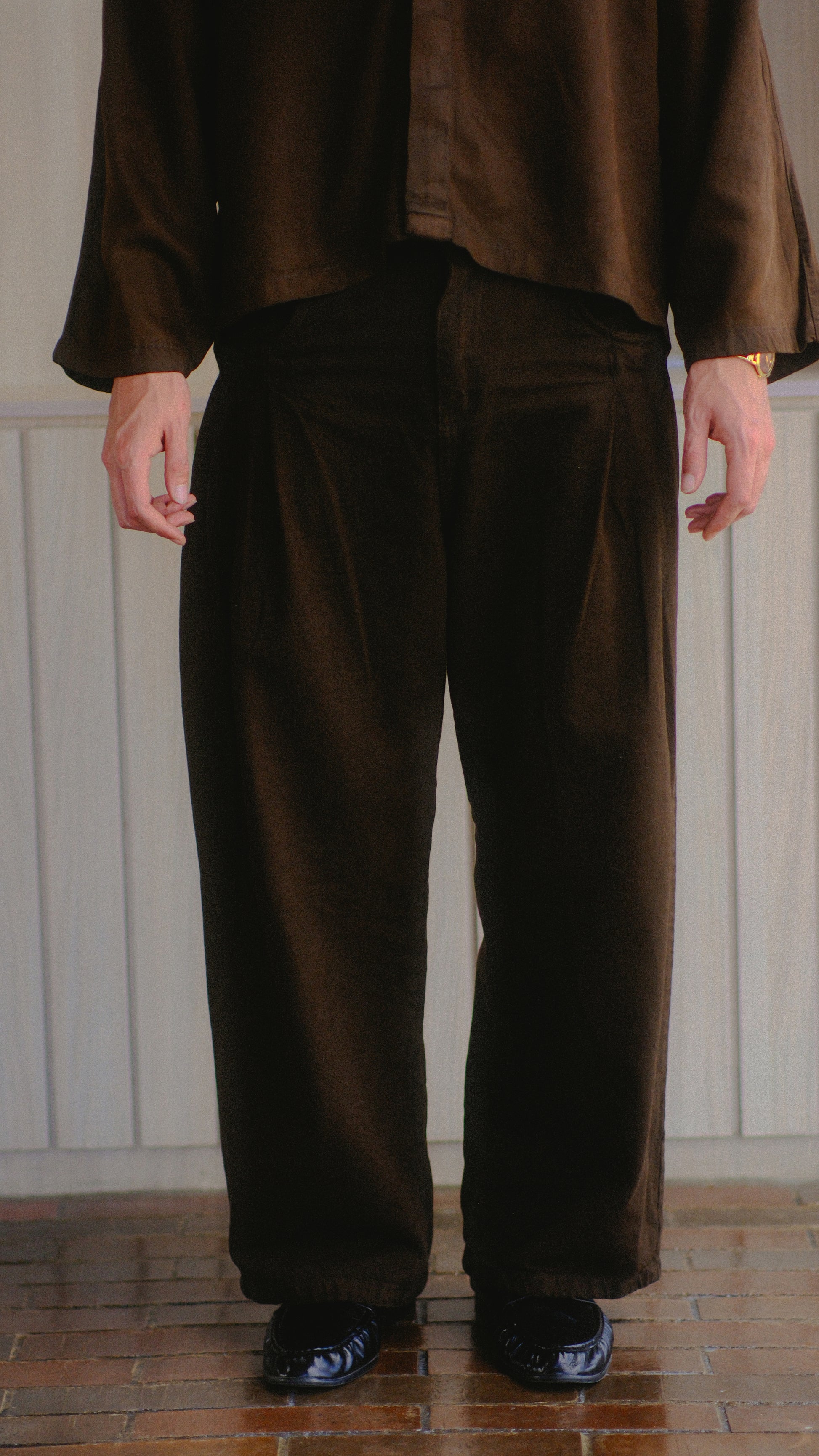 Pantalón de pliegues Tobacco