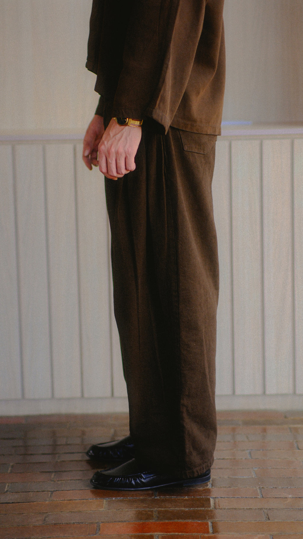 Pantalón de pliegues Tobacco