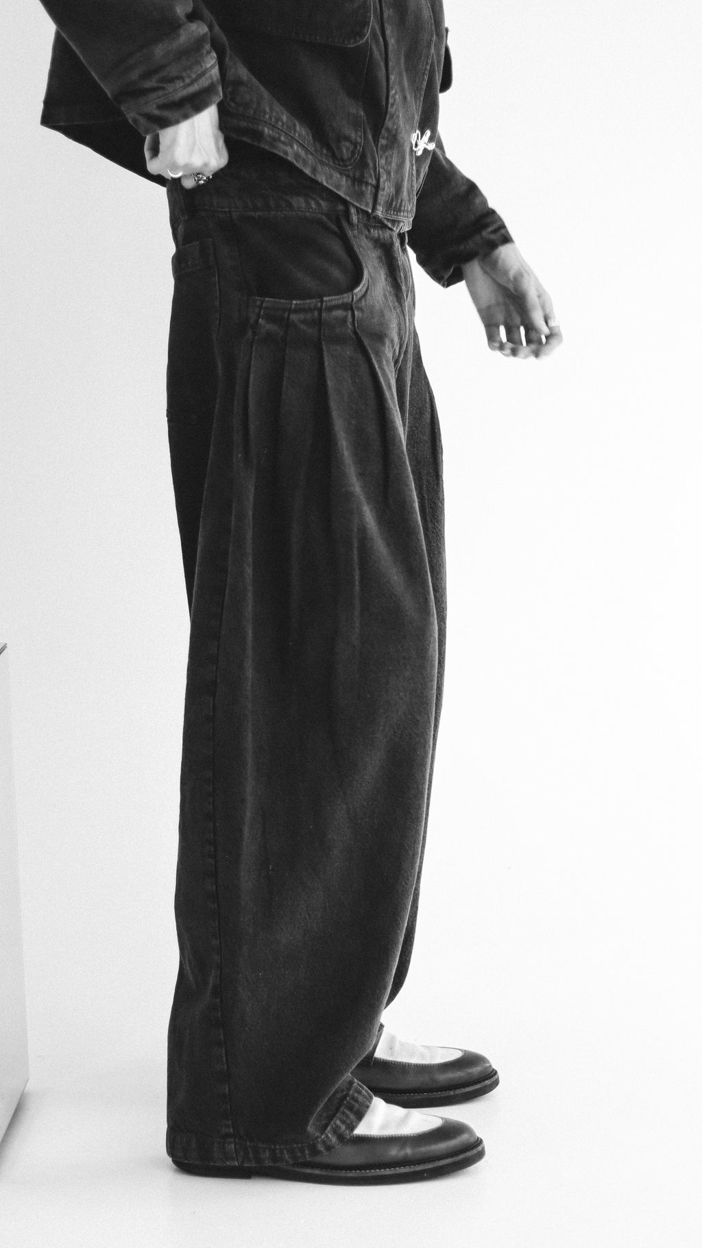 Pantalón de pliegues Tobacco