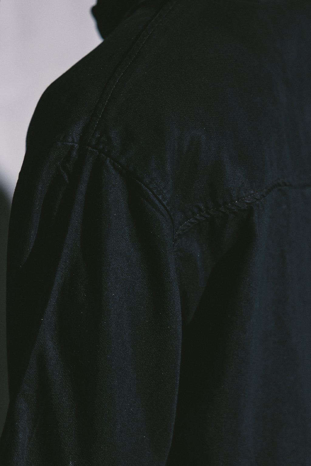 Camisa Voyage Negra